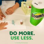 Bounty White, Select-A-Size Paper Towel Roll (4 Triple Rolls) 081016561161